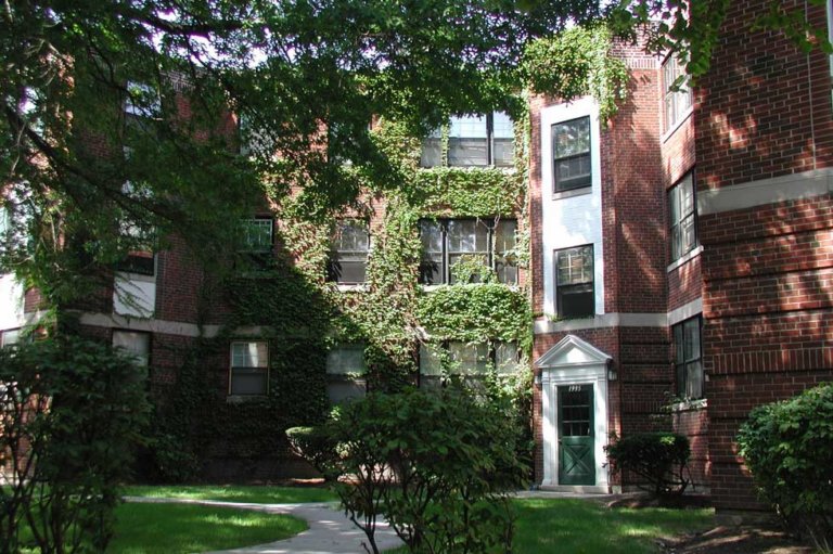 Delaware Park Apartments | North Buffalo Apartments For Rent