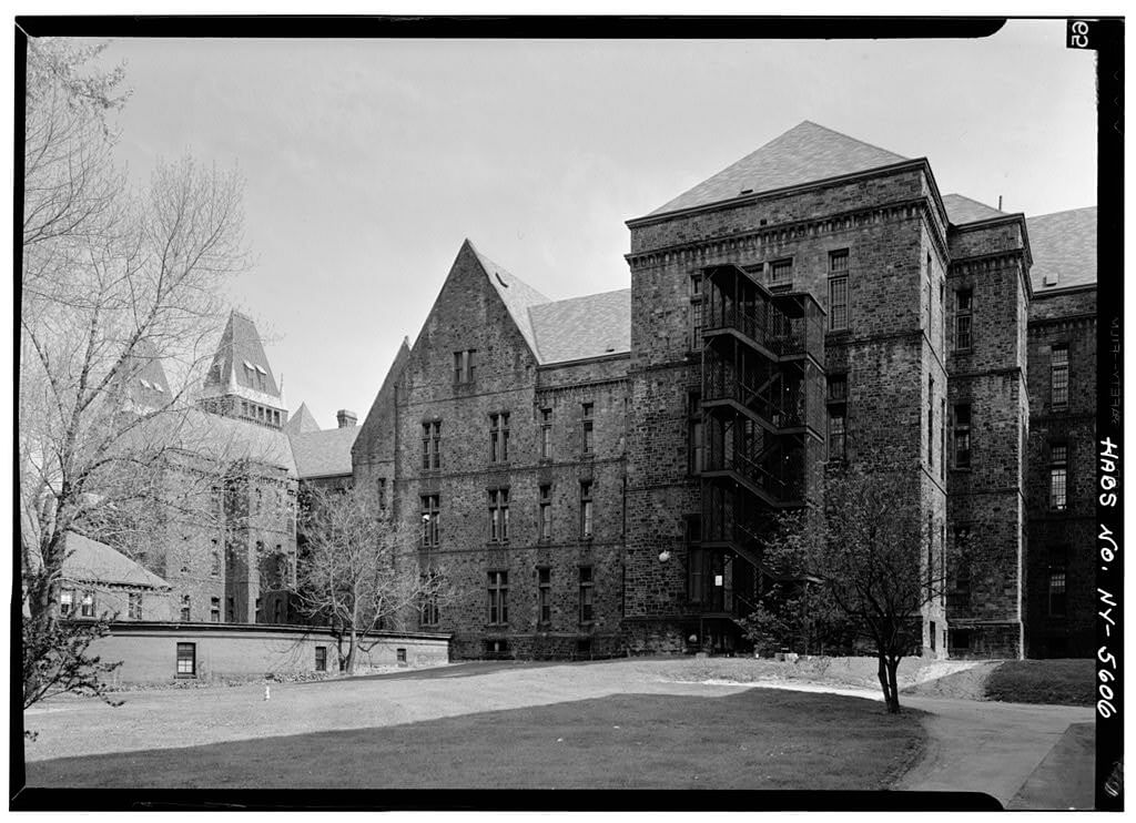 Exterior of the Richardson Complex in Buffalo in 1965