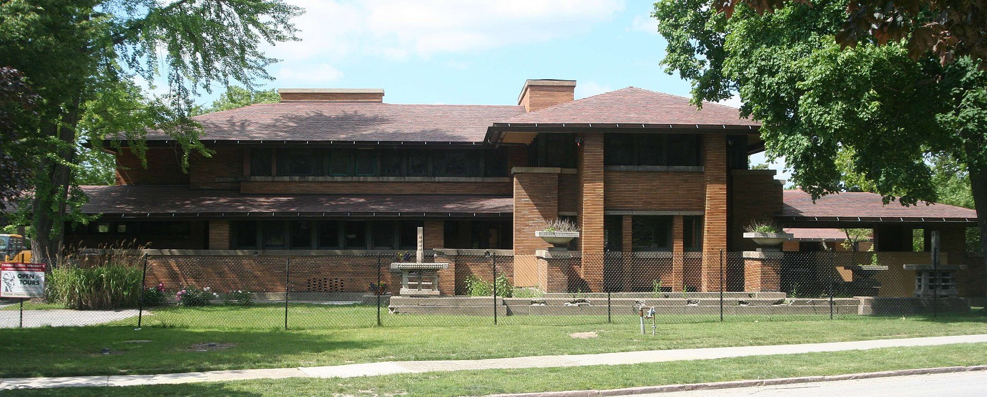 Frank Lloyd Wright's Darwin D. Martin House