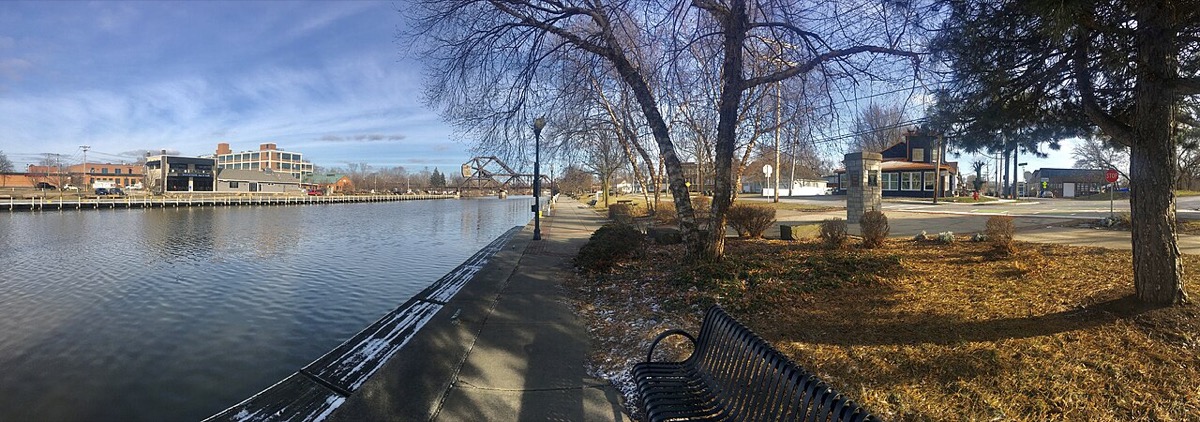 Tonawanda Creek and the Erie Canal from the Rail Trail and Canalway junction